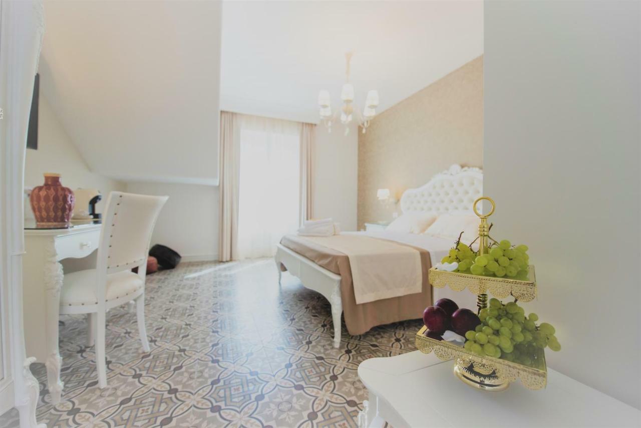 Sui Generis Tropea Luxury Rooms Exterior photo