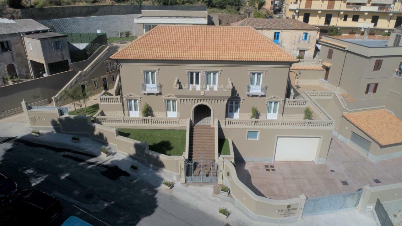 Sui Generis Tropea Luxury Rooms Exterior photo